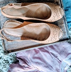 New size 7.5 nude cute wedge slingback sandals.